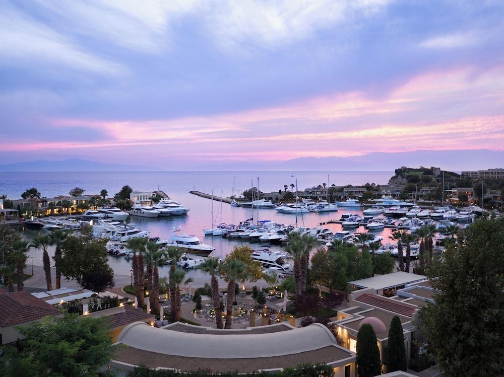 Sani Asterias Hotel Exterior photo
