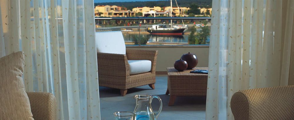 Sani Asterias Hotel Exterior photo